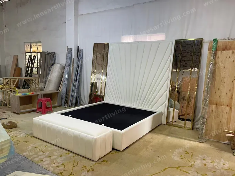 260311 Luxury Bedroom Set Upholstered Soft Wall Panel Background Interior Decoration Custom High Big Headboard Villa Bed