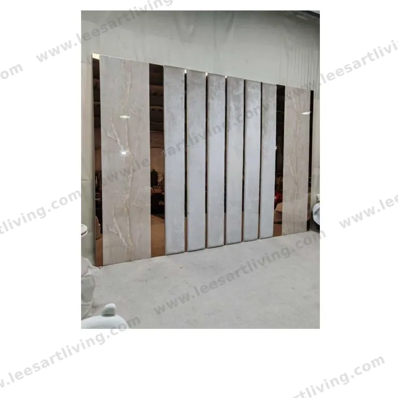 #07752 Luxury Bedroom Set Upholstered Soft Wall Panel Background Interior Decoration Custom High Big Headboard Villa Bed