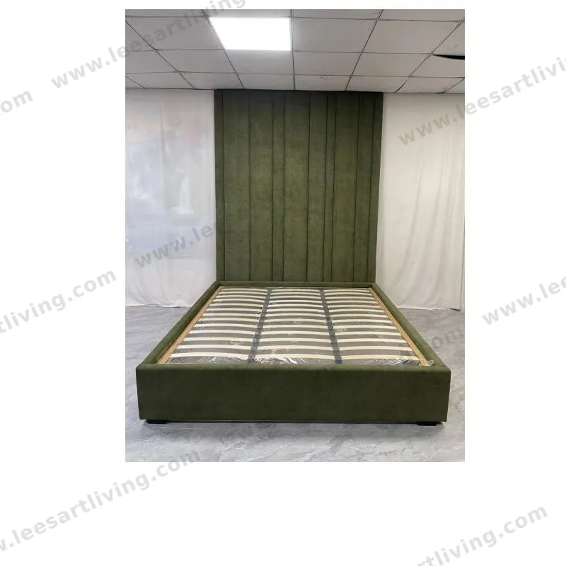 #07777 Luxury Bedroom Set Upholstered Soft Wall Panel Background Interior Decoration Custom High Big Headboard Villa Bed