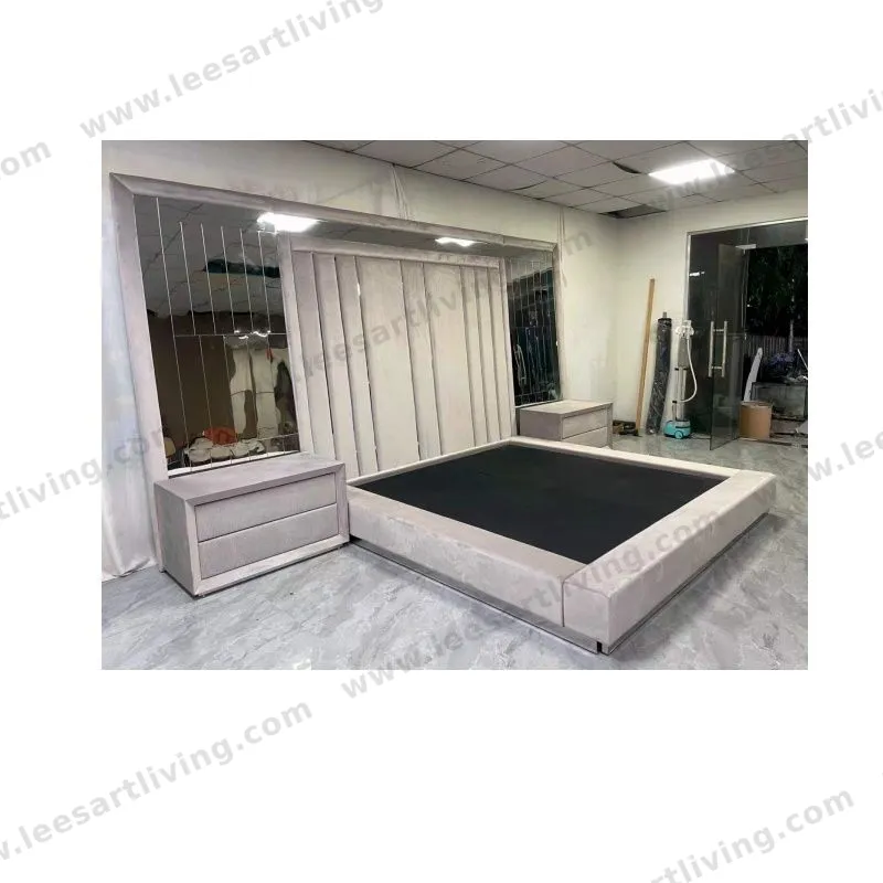 #260512 Modern Custom Upholstered Platform Bed Set With Mirror Wall Panel Vertical Headboard And Two Nightstands OEM ODM Whole House Soft Furniture