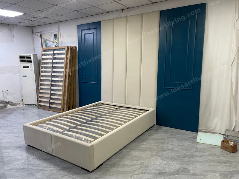 Custom Upholstered Platform Bed With Blue Wood Molding Feature Wall Panel Fabric Headboard OEM ODM Whole House Soft Furniture
